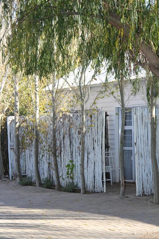 Indigo Moon Guesthouse Lichtenburg Exterior foto