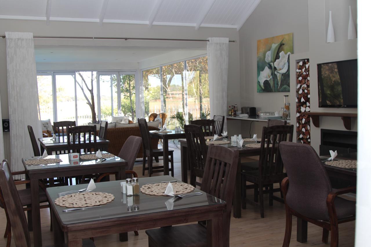 Indigo Moon Guesthouse Lichtenburg Exterior foto